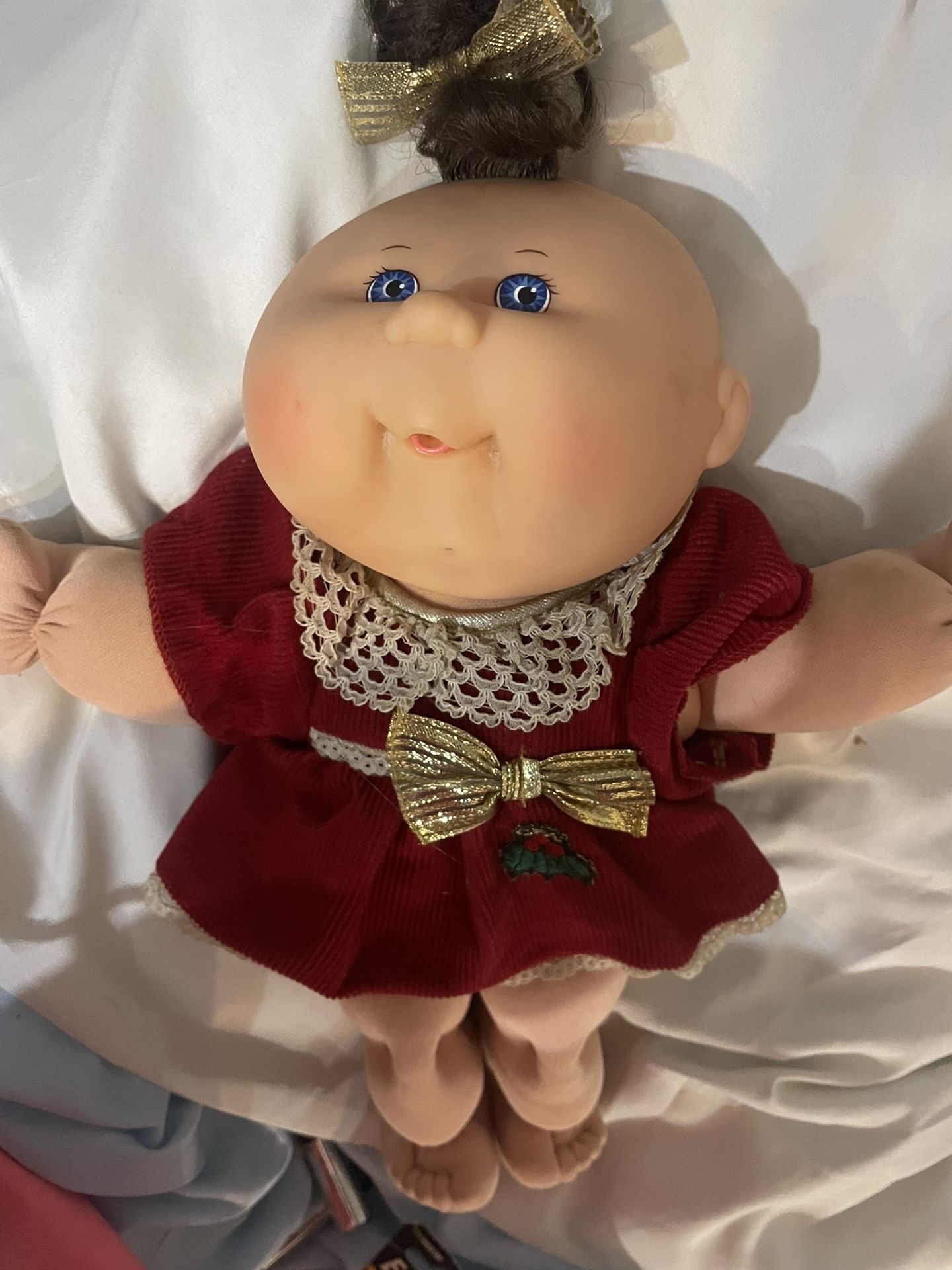 Vintage 1995 Christmas Edition Cabbage Patch Doll