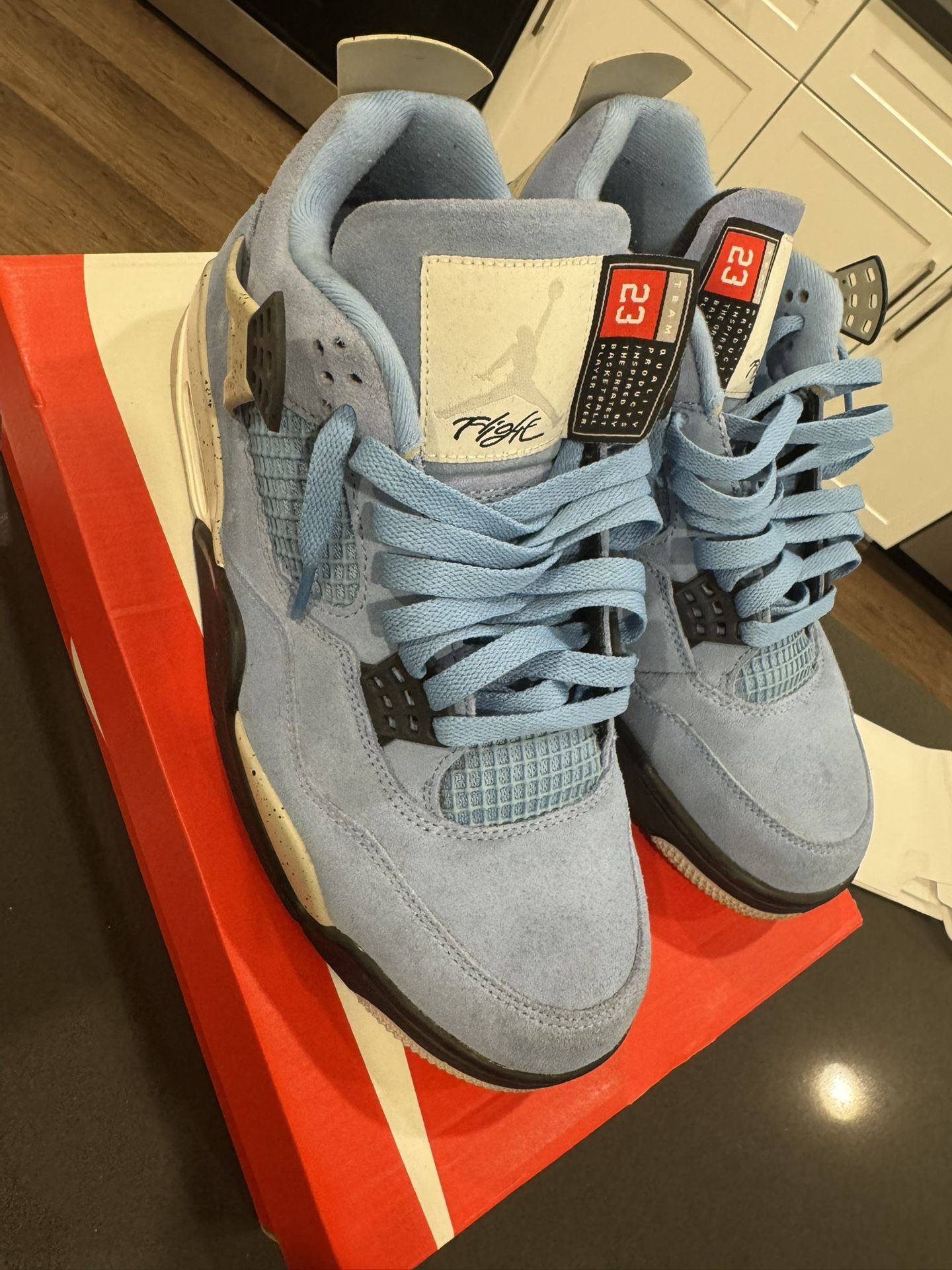 UNC University Blue 4s (no Box)