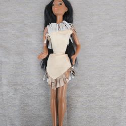 Vintage 1995 Mattel Disney 18" Pocahontas Doll