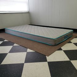 Extra Long Twin size mattress - can DELIVER almost anywhere for $20 extra - please see all photos and read everything 🙂