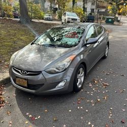 2013 Hyundai Elantra GL Sedan 4D