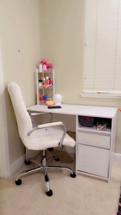 Desk with chair