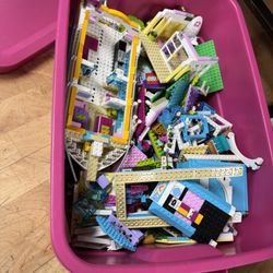 Giant Pink Rubbermaid Tote Lego Friends Mixed 15lb Lot