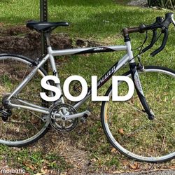 SPECIALIZED PARTS BIKE. Shimano 105 Components. 
