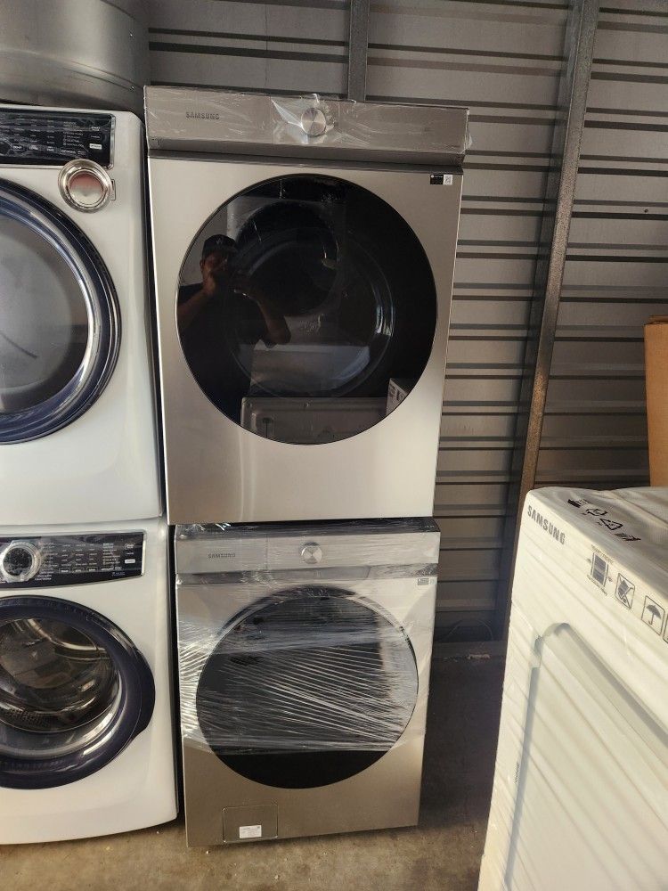 Samsung Bespoke Front Load Washer Gas Dryer