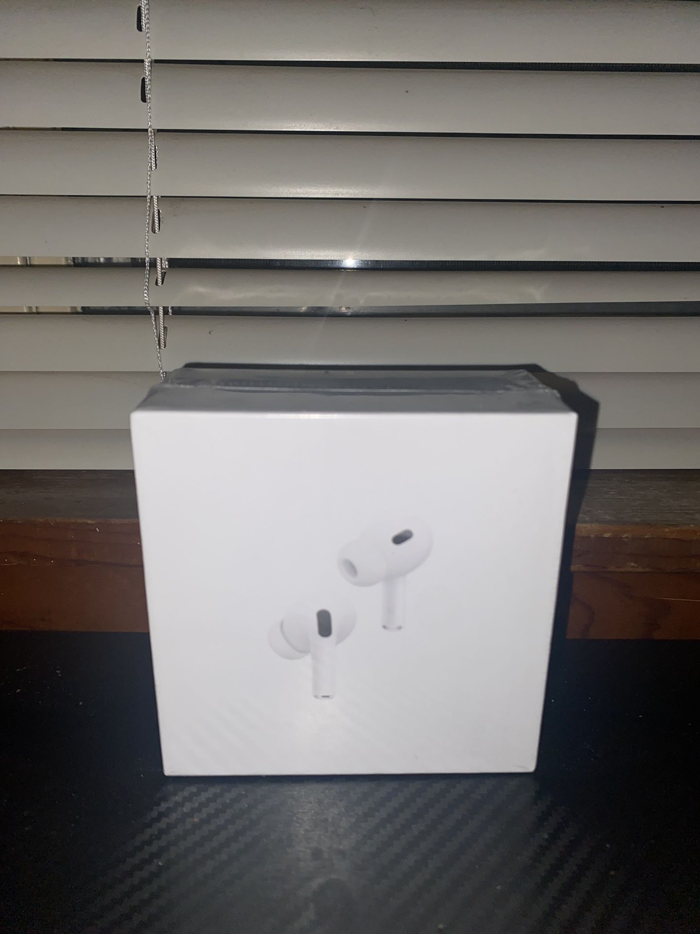 Apple AirPods Pro 2nd Generation with MagSafe Wireless Charging Case *NEW AND SEALED*