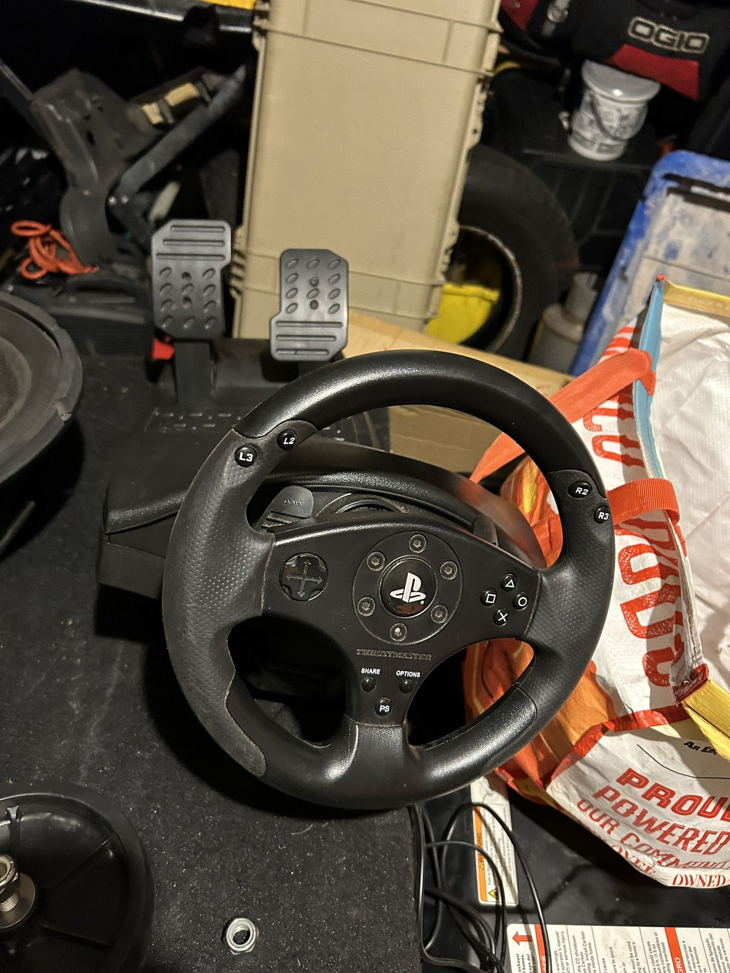 Thrustmaster