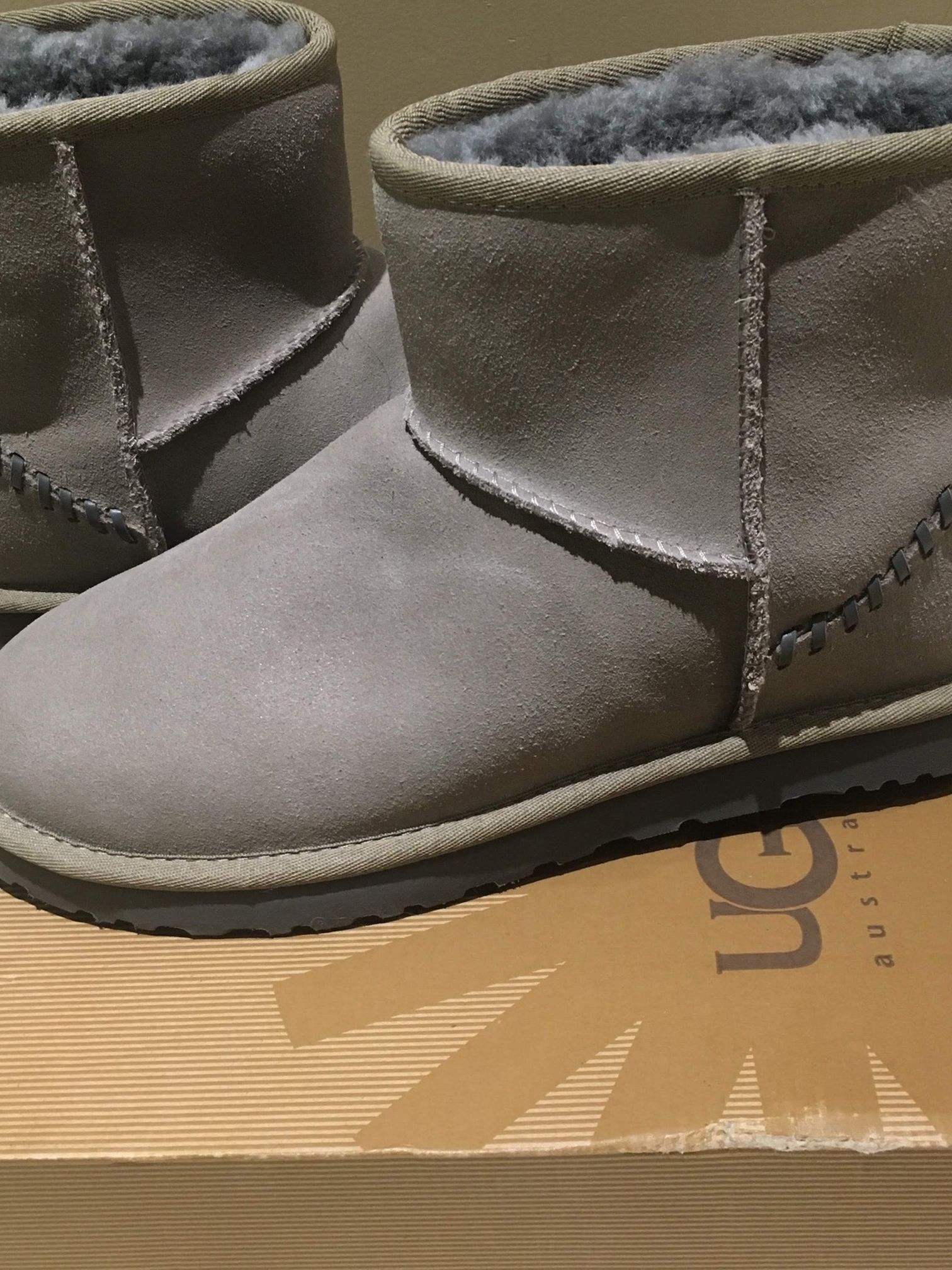 New in Box Men Ugg Australia boots size 10 Men fits also 12 in Women