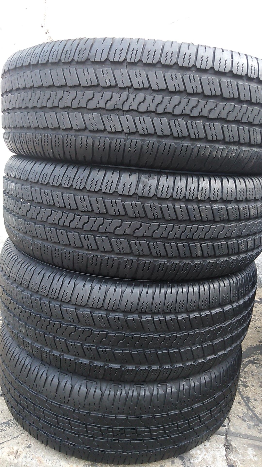 Four Goodyear tires for sale 275/65/18