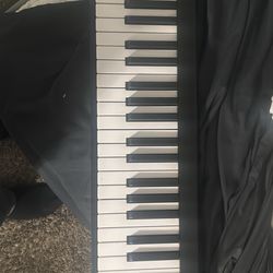 Alesis V49 MIDI keyboard