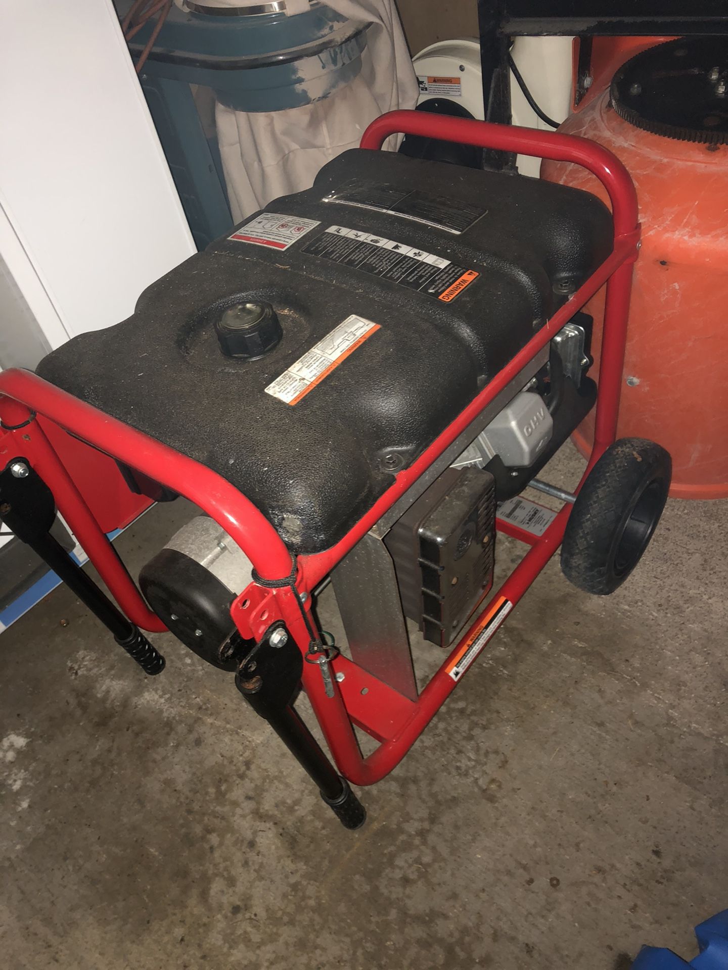 Husky 5000 Watt portable Generator for Sale in Olympia, WA OfferUp