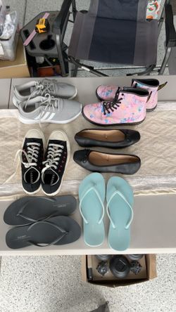 Women’s shoe bundle