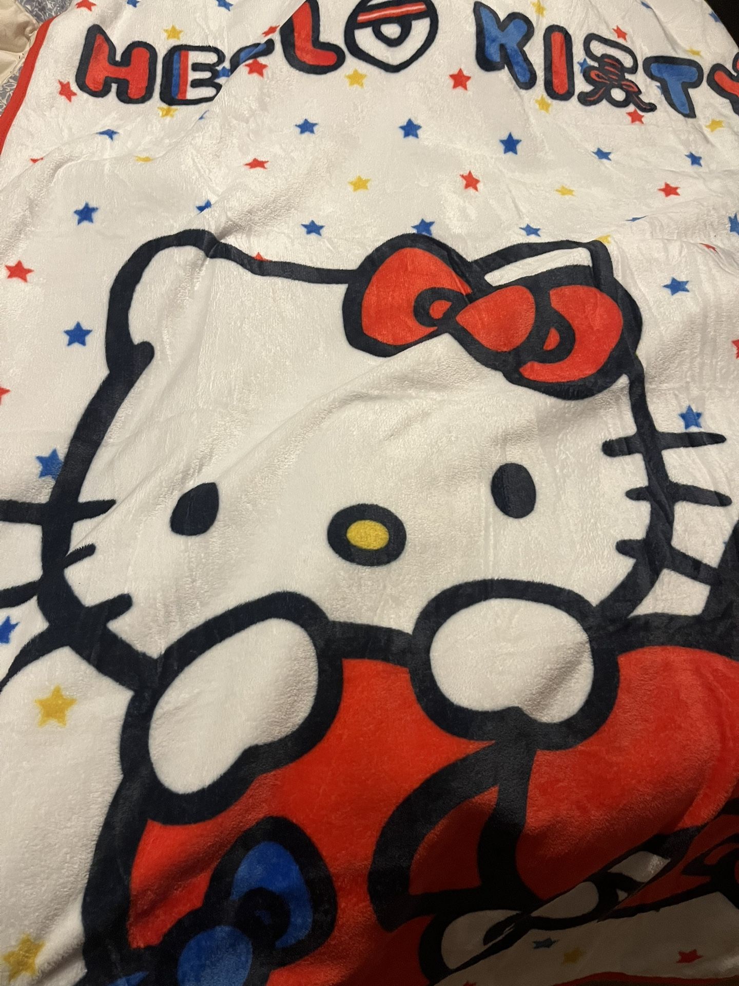 Hello Kitty Throw