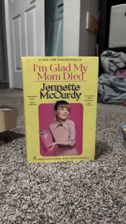 i’m glad my mom died book