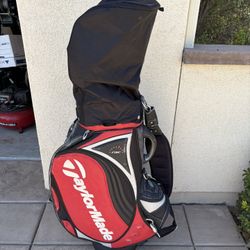 Golf Bag with Club Set