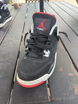 Jordan 4 Bred