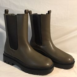 ZBY Chelsea Boots NEW Woman’s Sz 9.5