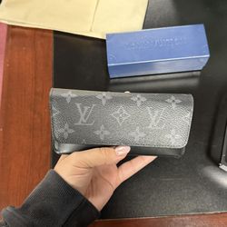 Louis Vuitton Woody Glasses Case 