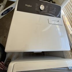 Whirlpool Washer And Gas Dryer