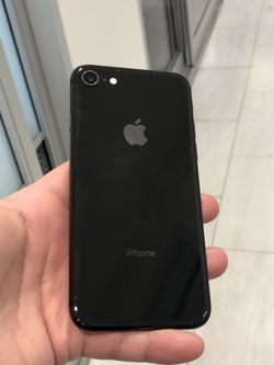 iPhone 8 64GB Factory Unlocked