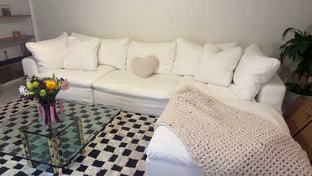 City furniture Nixon “cloud” couch