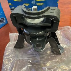 Engine Mount Mazda