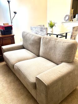 Sofa/loveseat