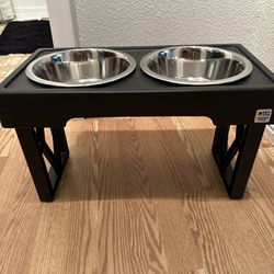 Tall Dog Eating Stand