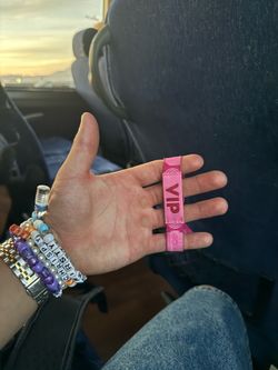 EDC VIP