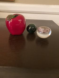 Paper weights 