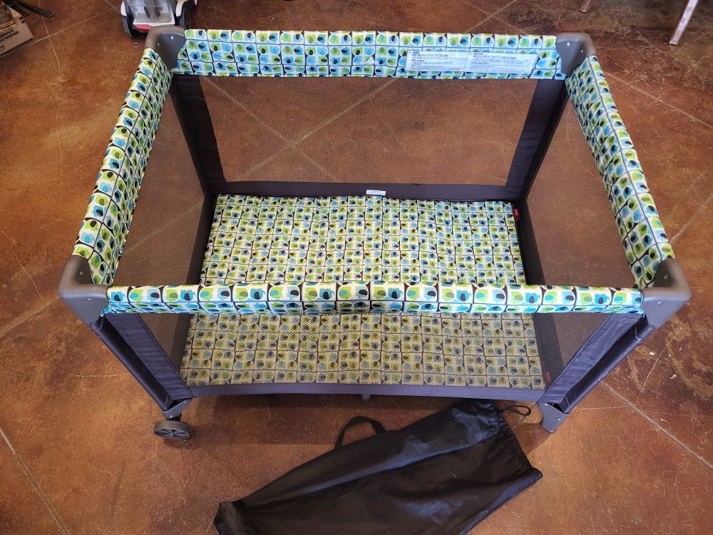 Cosco Playpen Brown With Elephants Like New