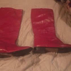Slide on flat heel boots Size 7 narrow fake leather red boots