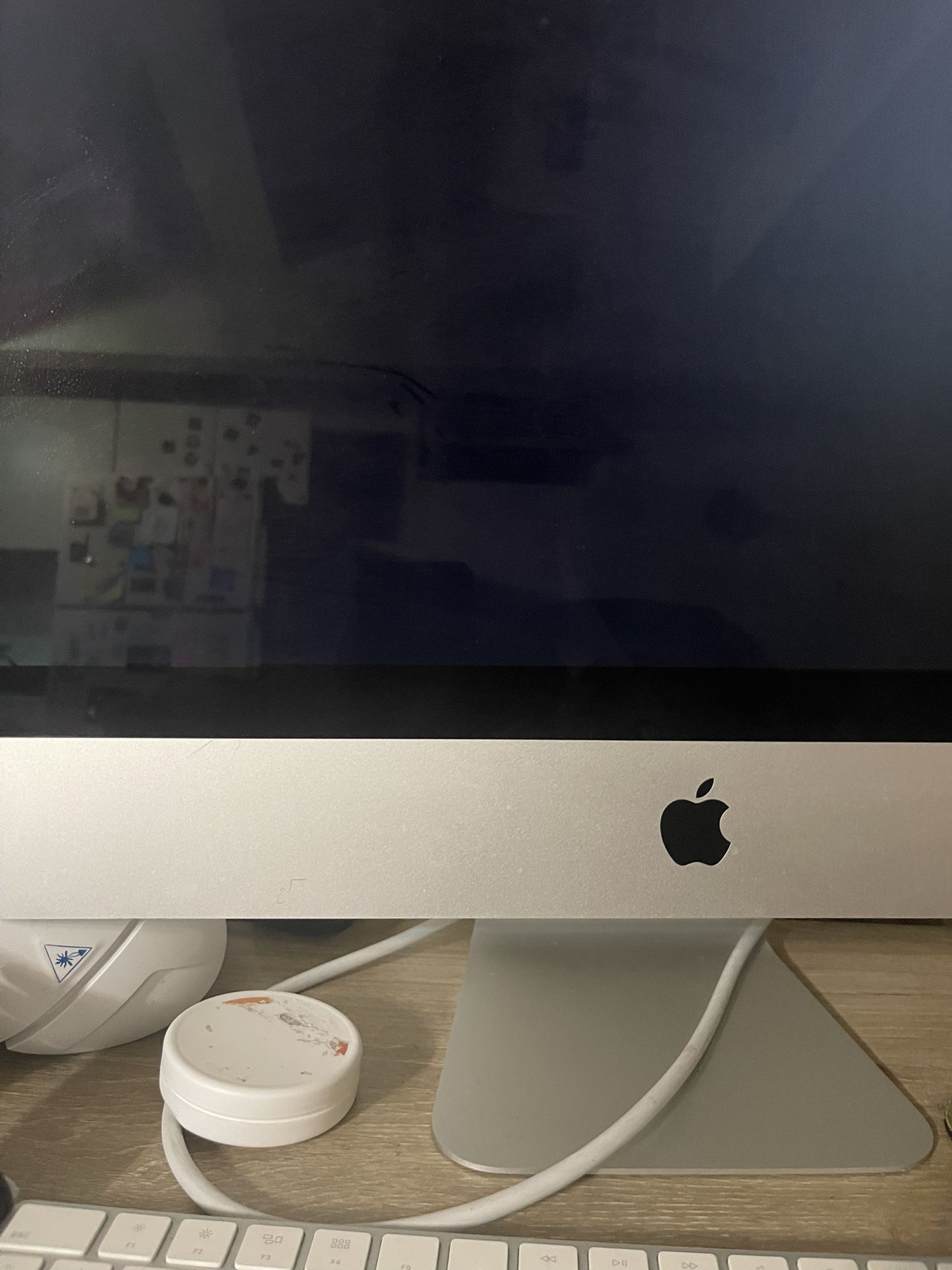 Apple Desktop Computer 2017 18.1 Unlocked 