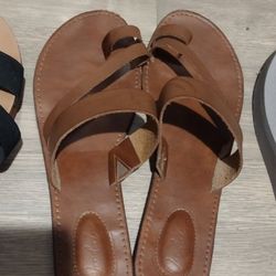 WONDERLY SANDALS 10