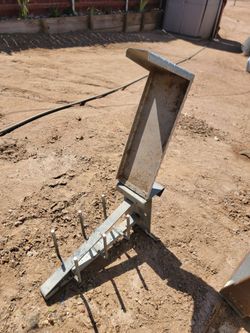Truck chain  holder