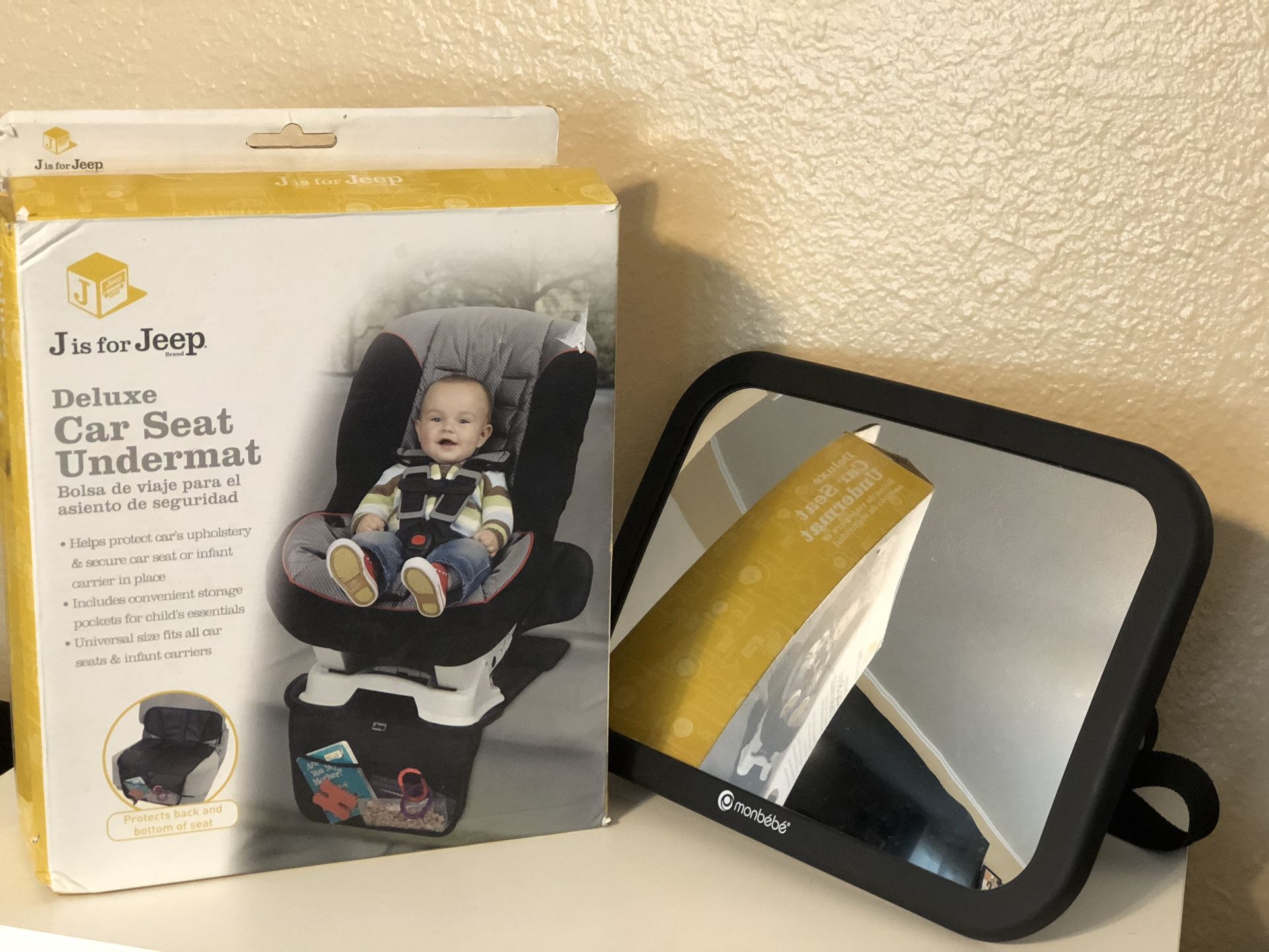 Jeep Deluxe Car Seat Under Mat And Monbebe Baby Pivot Mirror, Black, Infant