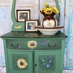 Vintage Wash table 