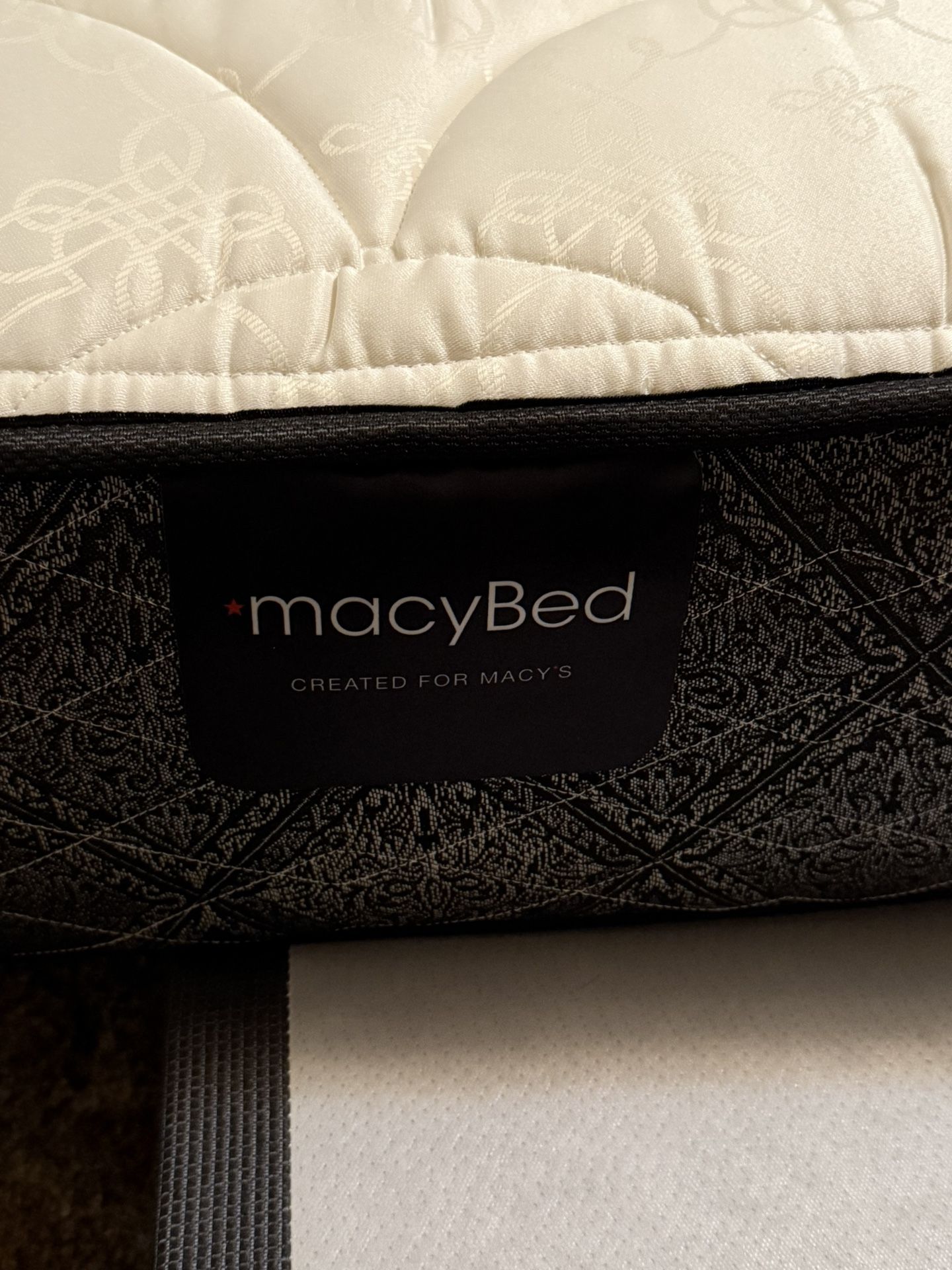 Twin Size Bed 