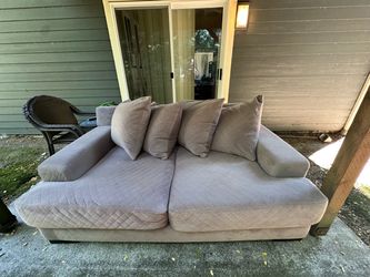 FREE Couch