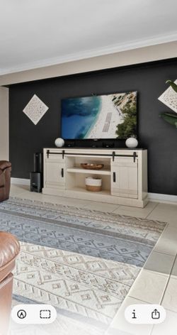 Farmhouse TV Stand / Entertainment Center – Excellent Condition