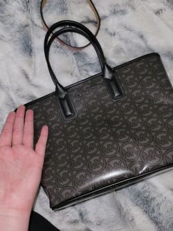 Micheal Kors Purse 