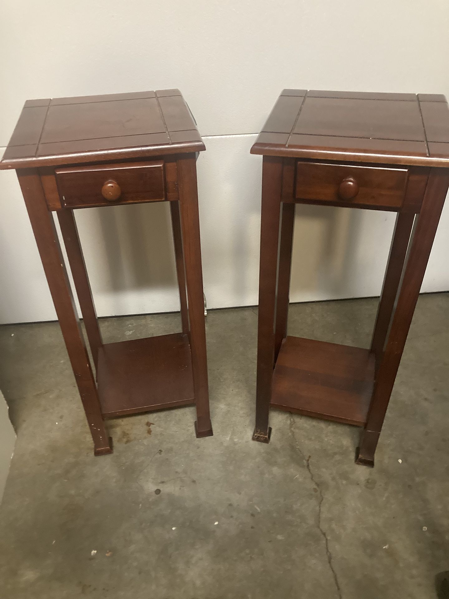 Pair Of solid wood End/night Stand Tables