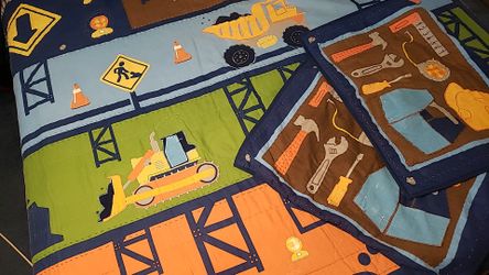 Full/Queen reversible conforter set