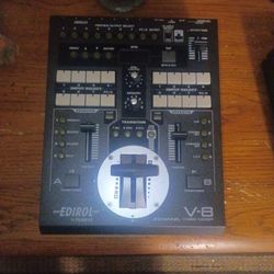 Edirol V-8 Channel Video Mixer By Roland 