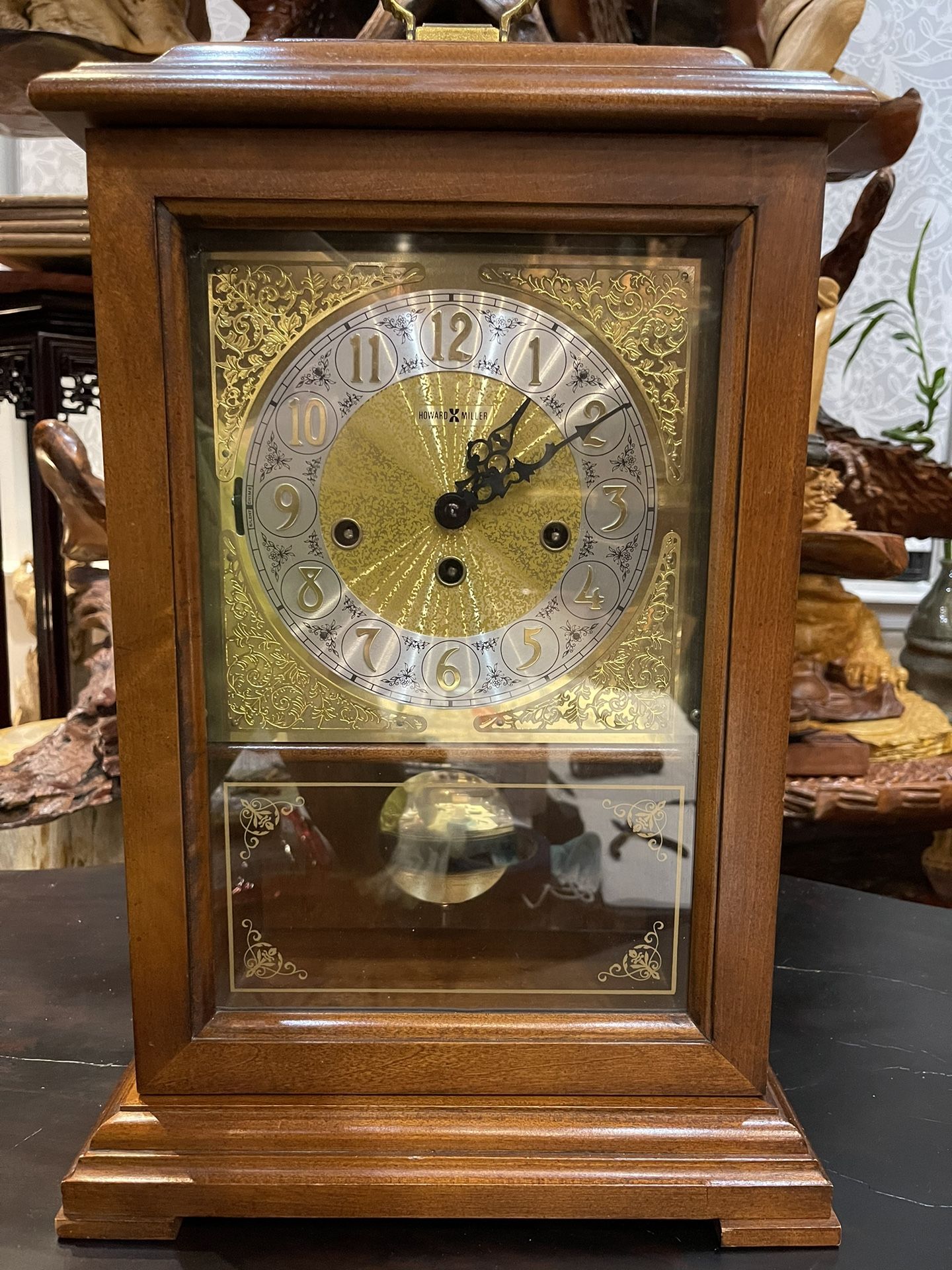 Vintage Howard Miller mantel clock model 613-244 excellent condition with key included.