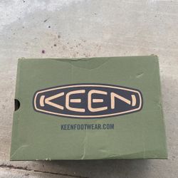 Brand New  KEEN Tortoise Shell/ Plaza Taupe Women’s Size 7 US  Shoes Retail  Price  Is  $ 100 Dollars  $75 Dollars 