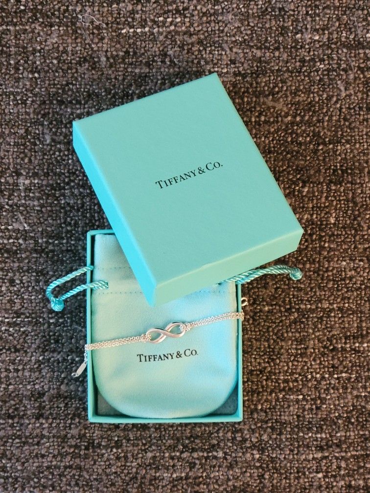 Authentic Tiffany & Co Sterling Silver Bracelets And Necklace 