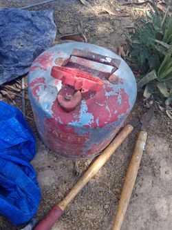 Gas can