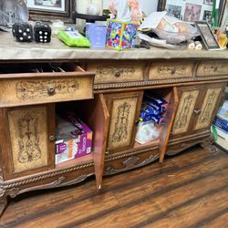 Kitchen Pc On Sale With Shelf And Drawers  And Mirror 