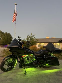 2022 Harley Davidson CVO Road Glide,One of a kind no expense spared IMMACULATE cond read description